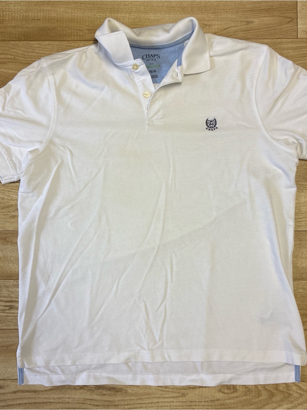 Chaps Mens White Polo With Navy Crest
